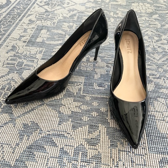 SCHUTZ Shoes - LIKE NEW Schutz Black Patent Leather Heels